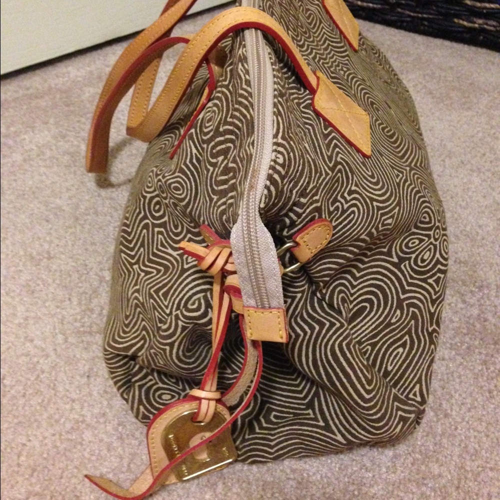 Dooney and Bourke Purse - Picture 2 of 8
